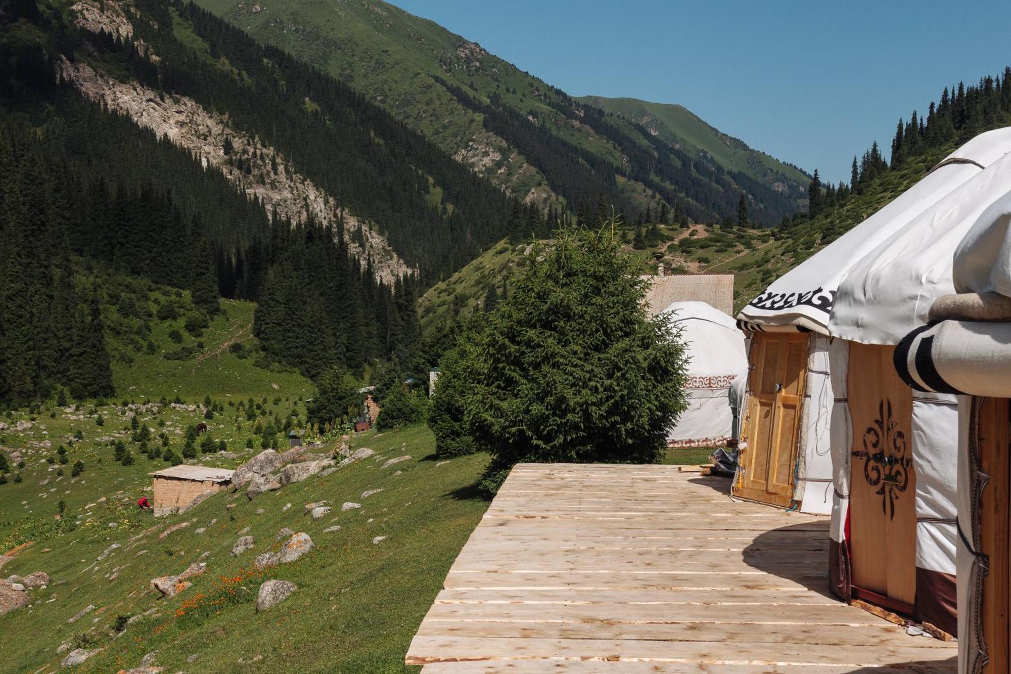 Hotel Eco Yurt Camp Arashan Teploklyuchenka Exterior foto